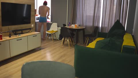 OLIVERpvt is open online show from 7, 12, 2024