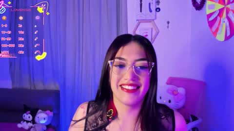 Snapshot of _strawberrycream chatting on 14, 9, 2025 Angela online show from 14, 9, 2025