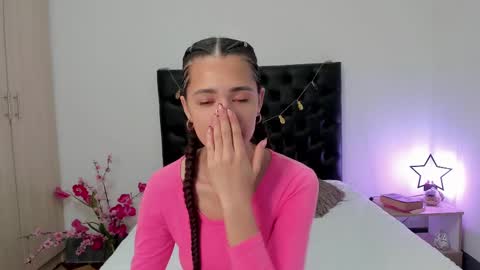 Sussi online show from 24, 2, 2025