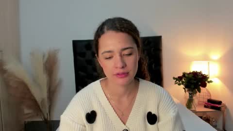 Sussi online show from 7, 10, 2025