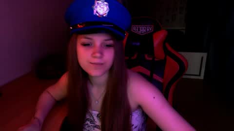Snapshot of _sweet_foxy_ chatting on 11, 5, 2026 Mari online show from 11, 5, 2026