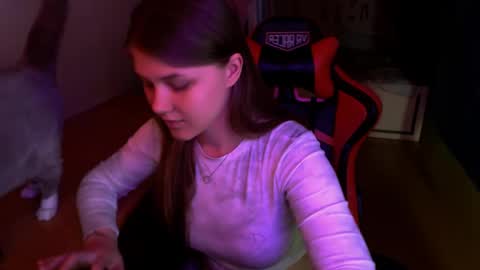 Snapshot of _sweet_foxy_ chatting on 29, 5, 2026 Mari online show from 29, 5, 2026