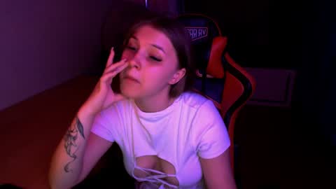 Snapshot of _sweet_foxy_ chatting on 9, 6, 2026 Mari online show from 9, 6, 2026