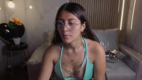 Snapshot of _sweet_lia_ chatting on 2, 3, 2026 _sweet_lia_ online show from 2, 3, 2026