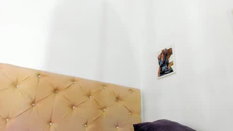 Snapshot of _tarek_ chatting on 24, 9, 2025 _tarek_ online show from 24, 9, 2025