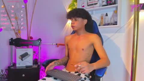 Snapshot of _taylor_black chatting on 6, 6, 2026 Taylor online show from 6, 6, 2026