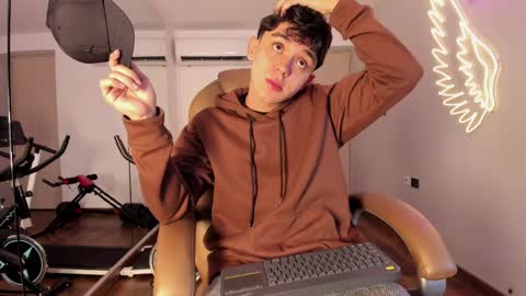 _taylorblack online show from 11, 4, 2026