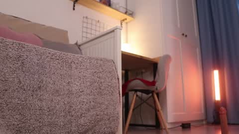 Snapshot of _teasecake_ chatting on 17, 1, 2025 Annie online show from 17, 1, 2025