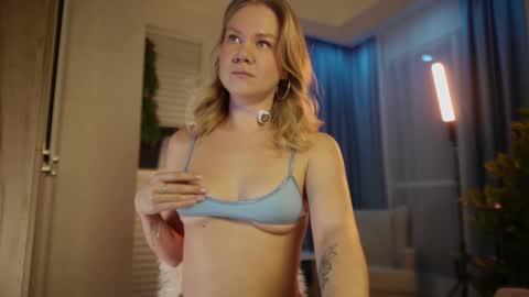 Annie online show from 30, 3, 2026