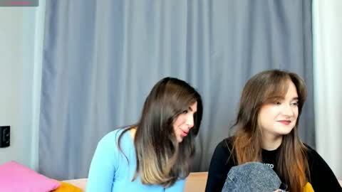 Snapshot of _teona_ann_for_you_ chatting on 22, 2, 2025 Teona and Annred hair online show from 22, 2, 2025