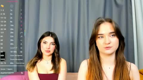 Snapshot of _teona_ann_for_you_ chatting on 1, 3, 2025 Teona and Annred hair online show from 1, 3, 2025