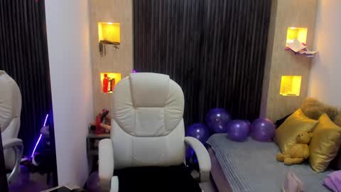 Stefania online show from 20, 1, 2025