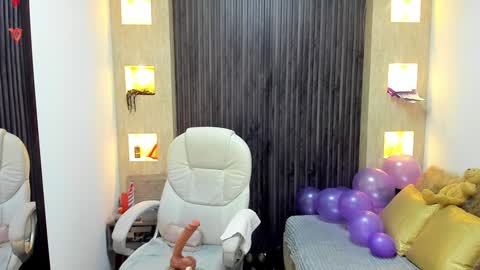 Stefania online show from 30, 1, 2025