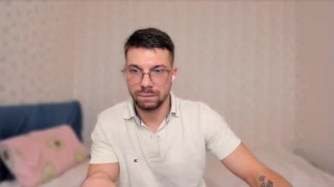 Tony Wolf online show from 21, 12, 2025