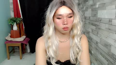 Iam Alex online show from 2, 1, 2025