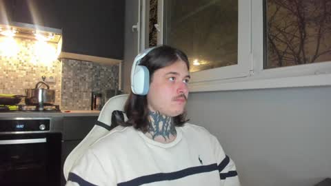 _torfin_ online show from 8, 1, 2025