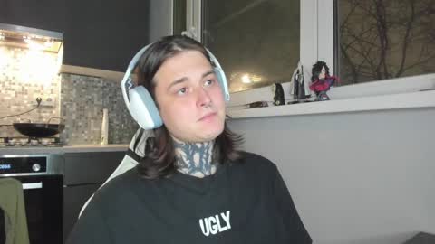 _torfin_ online show from 22, 2, 2025