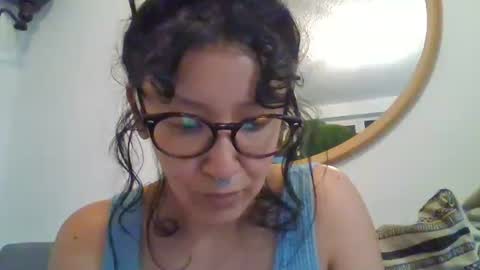 _tutti_frutti_ online show from 12, 10, 2025