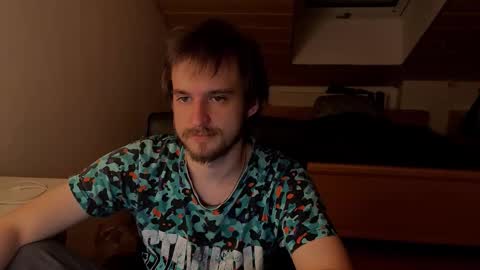 Snapshot of _v_l_a_d_ chatting on 5, 1, 2026 Vlad online show from 5, 1, 2026