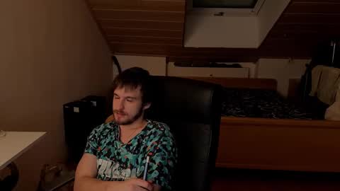 Snapshot of _v_l_a_d_ chatting on 10, 1, 2026 Vlad online show from 10, 1, 2026