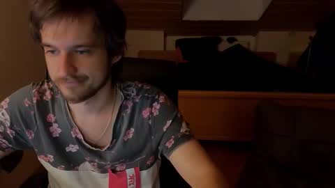 Snapshot of _v_l_a_d_ chatting on 15, 2, 2026 Vlad online show from 15, 2, 2026