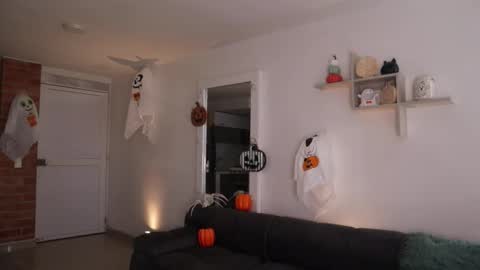 Anastasia Vahos online show from 28, 10, 2025