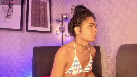Snapshot of _vennuss_ chatting on 27, 12, 2024 Venus online show from 27, 12, 2024