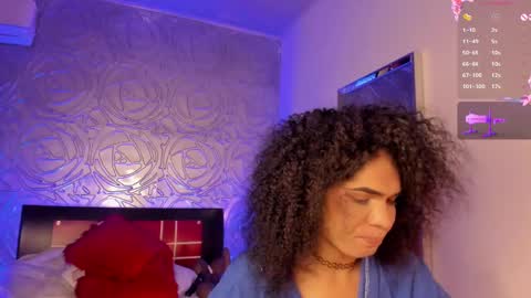 Snapshot of _vennuss_ chatting on 6, 3, 2025 Venus online show from 6, 3, 2025