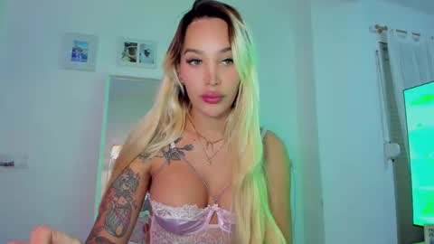   online show from 21, 12, 2025