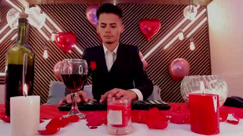 Snapshot of _white_fox_ chatting on 15, 2, 2025 white fox online show from 15, 2, 2025