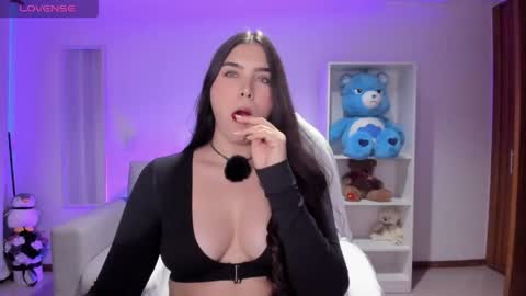 Luisa  online show from 4, 6, 2026