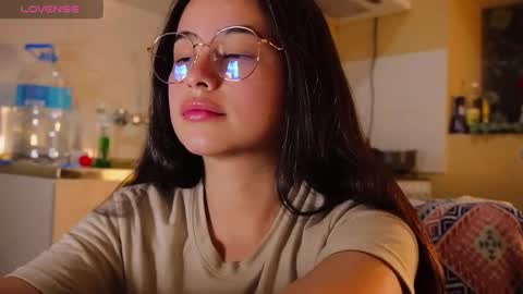 Macca and Ana online show from 2, 1, 2025