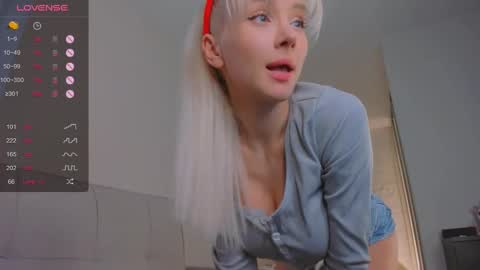 Tessa -  online show from 25, 12, 2024