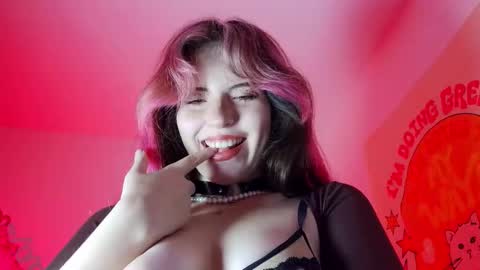 _yourcherrybomb online show from 19, 2, 2026