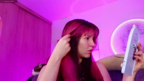 _yourcherrybomb online show from 16, 4, 2026