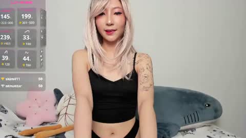 Snapshot of _yuriko chatting on 12, 6, 2026 Mia online show from 12, 6, 2026