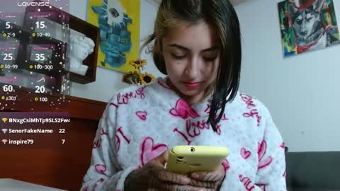 Zoe  online show from 25, 2, 2025