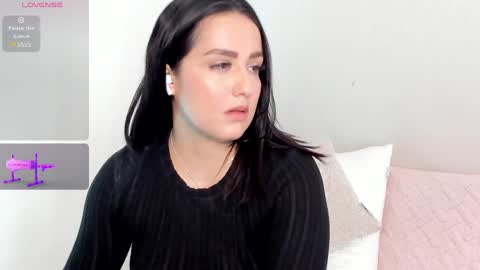 Alexandra  online show from 31, 1, 2025