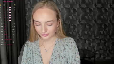 Adelina online show from 3, 11, 2025