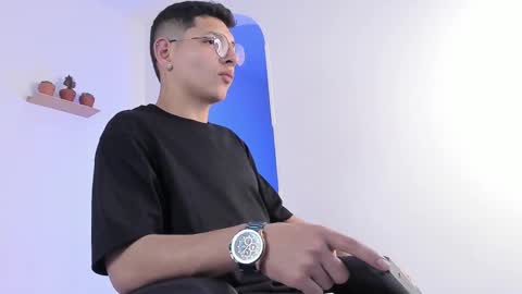 Snapshot of a_lejandro_08 chatting on 26, 2, 2025 alejo online show from 26, 2, 2025