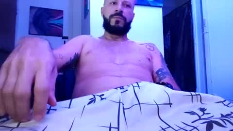Snapshot of a_reii_ chatting on 21, 7, 2026 a_reii_ online show from 21, 7, 2026
