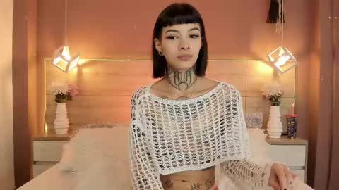 Luni  online show from 3, 11, 2025