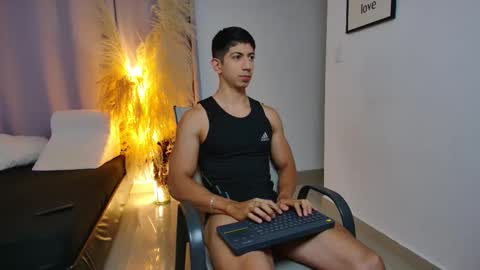 Snapshot of aa_xel chatting on 2, 10, 2025 Axel online show from 2, 10, 2025