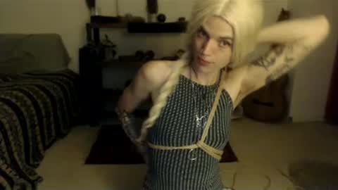 Snapshot of aaalllyyyo chatting on 7, 12, 2024 ally online show from 7, 12, 2024