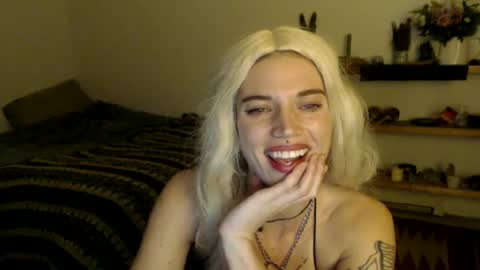 Snapshot of aaalllyyyo chatting on 13, 12, 2024 ally online show from 13, 12, 2024