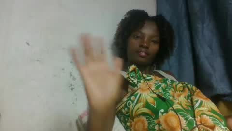 aadienne online show from 12, 4, 2026