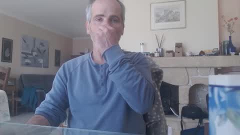 Snapshot of aalex1717 chatting on 8, 5, 2026 Aalex1717 online show from 8, 5, 2026