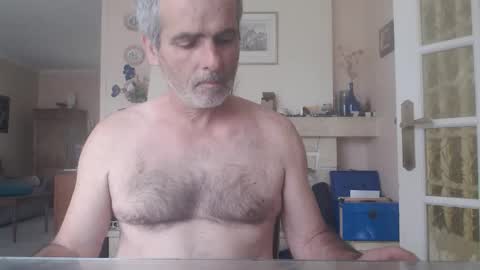 Snapshot of aalex1717 chatting on 11, 6, 2026 Aalex1717 online show from 11, 6, 2026