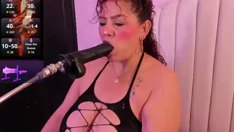 Snapshot of aaliyah_padron chatting on 15, 7, 2026 sashamature online show from 15, 7, 2026