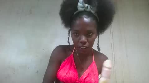 Snapshot of aangelinee chatting on 16, 10, 2025 aangelinee online show from 16, 10, 2025